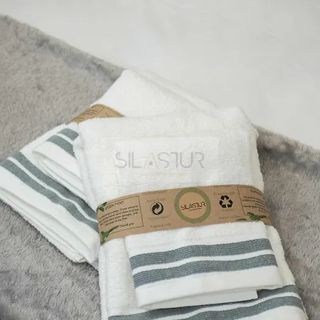 Cabrales By Silastur * 希洪